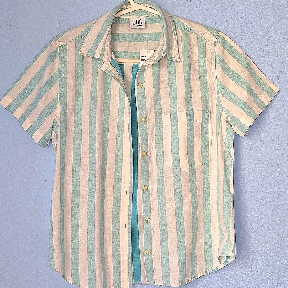 BDG by Urban Outfitters  small striped shirt